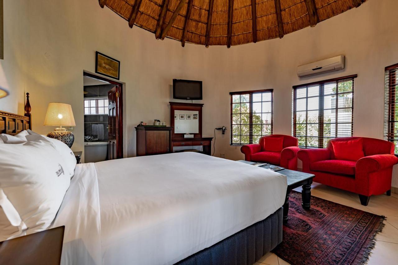 Zulu Nyala Country Manor Hotel Johannesburg Bagian luar foto