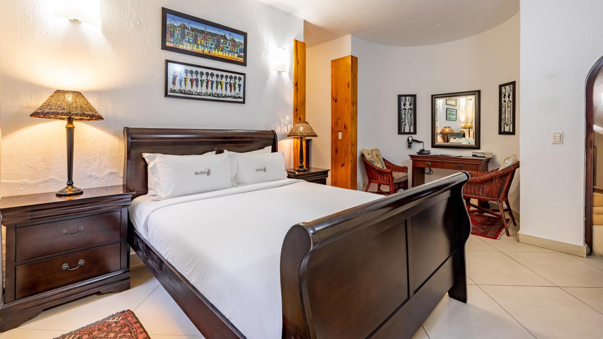 Zulu Nyala Country Manor Hotel Johannesburg Bagian luar foto