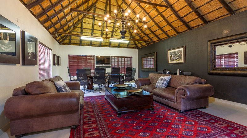 Zulu Nyala Country Manor Hotel Johannesburg Bagian luar foto