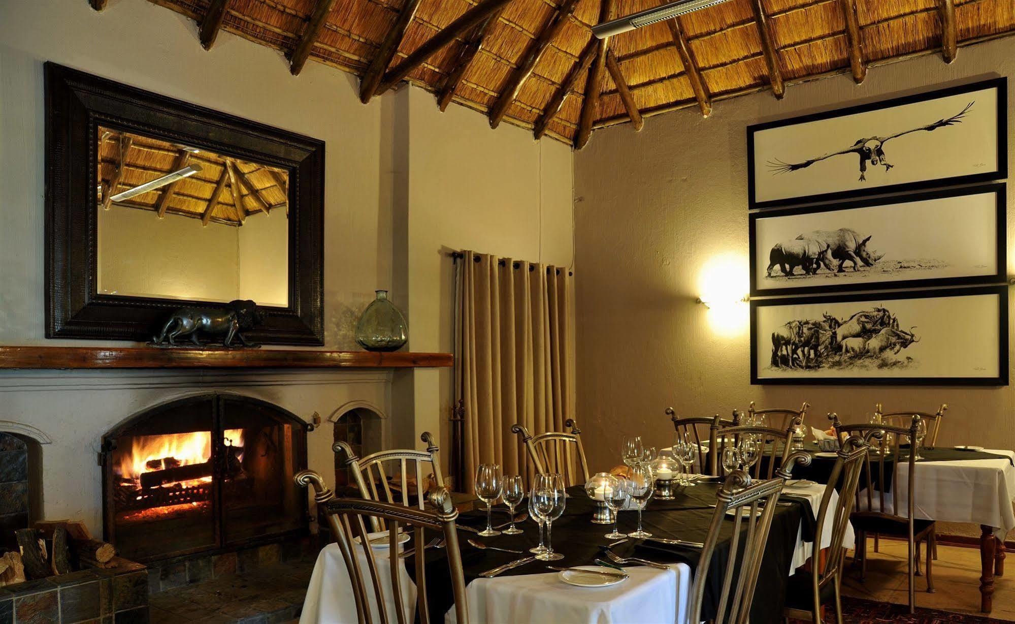 Zulu Nyala Country Manor Hotel Johannesburg Bagian luar foto