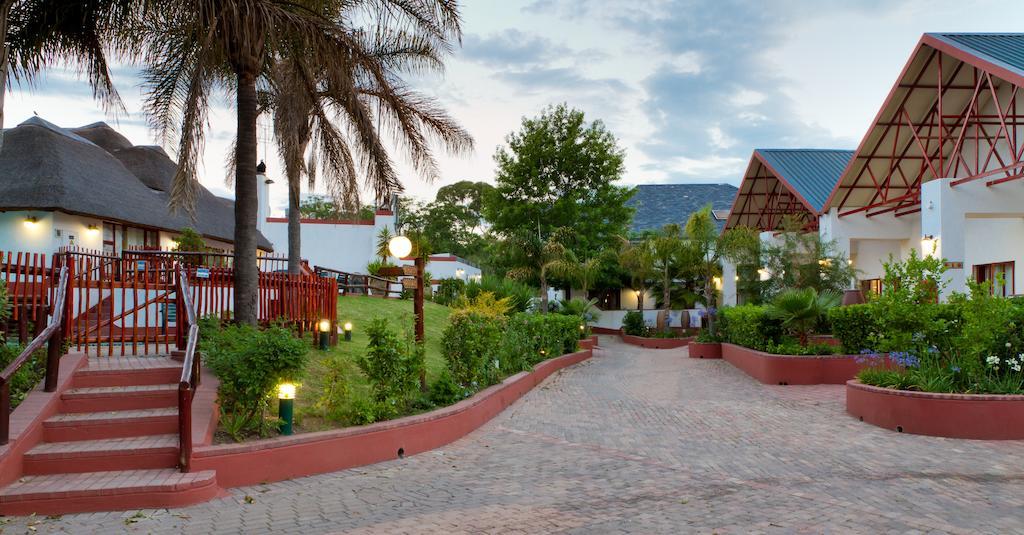 Zulu Nyala Country Manor Hotel Johannesburg Bagian luar foto